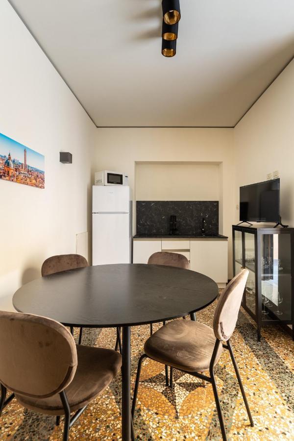 Casa Ambrosini Apartments By Wonderful Italy Bologna Exterior photo